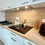 Appartement Avec Jardin Proche De La *