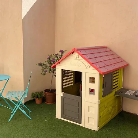 Apartment Avec Jardin Proche De La *