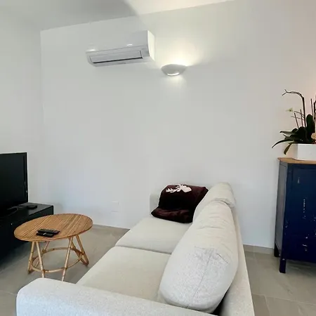 Apartment Avec Jardin Proche De La Saint-Raphael (Var)