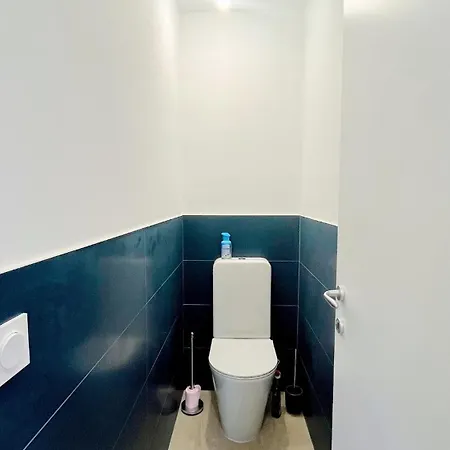 Apartment Avec Jardin Proche De La *